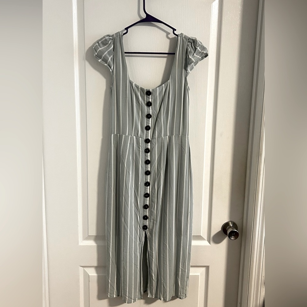 Trixxi | striped button front dress